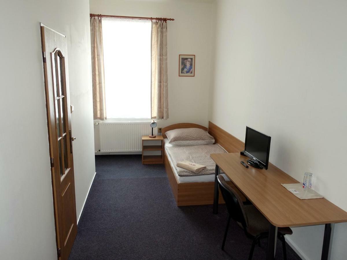 Hotel Staric Jeseník エクステリア 写真